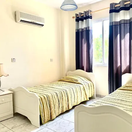 شقة Danaos Complex بافوس